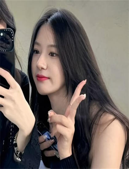 成年美女黄网站色大全com_翟凌视频无删减在线播放_韩国漫免费画在线观看